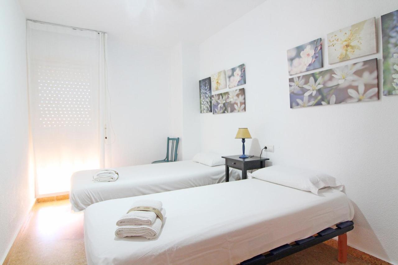 Global Properties, Apartamento En Urbanizacion Brezo Nova Canet Валенсия Екстериор снимка