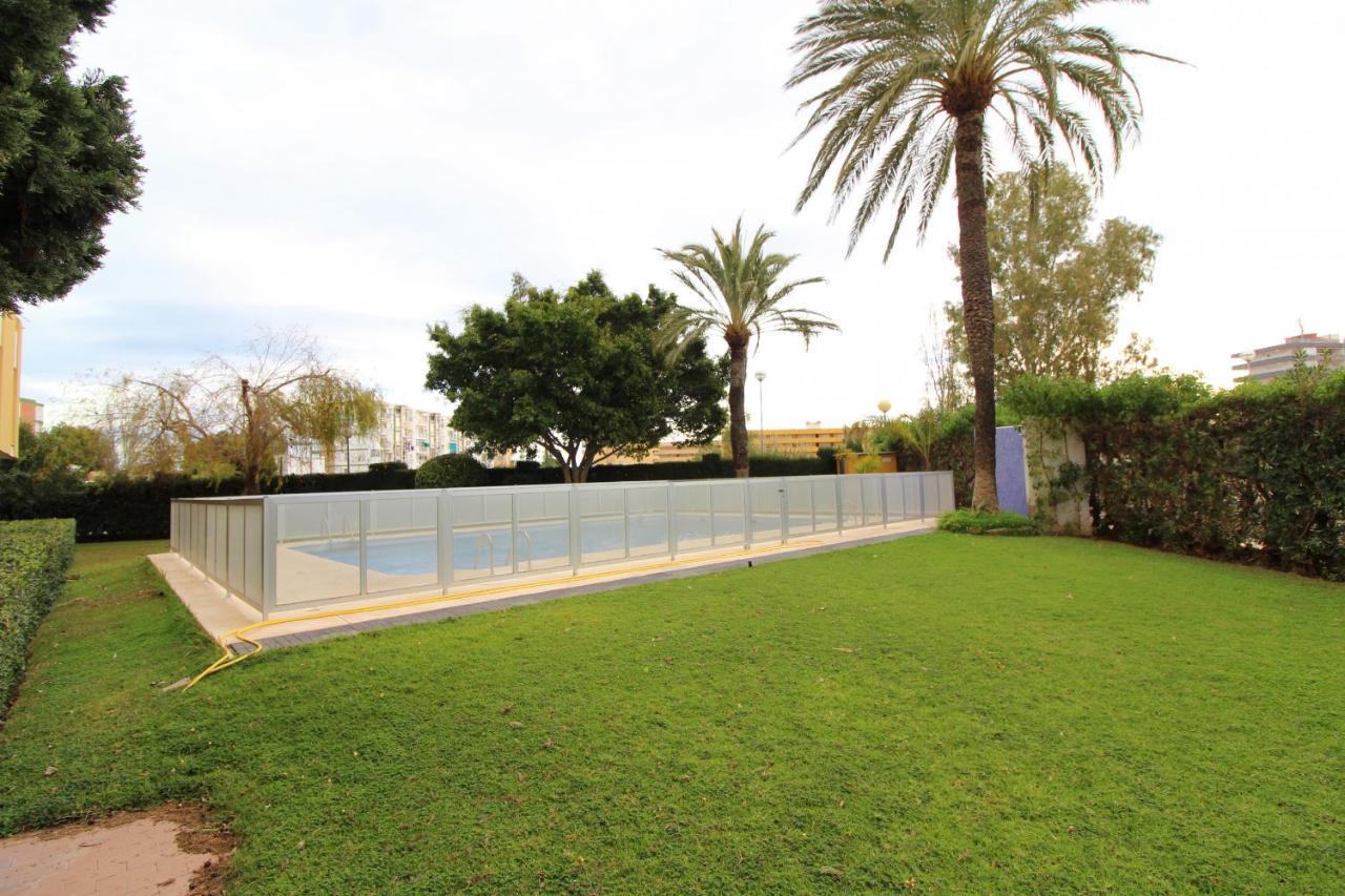Global Properties, Apartamento En Urbanizacion Brezo Nova Canet Валенсия Екстериор снимка